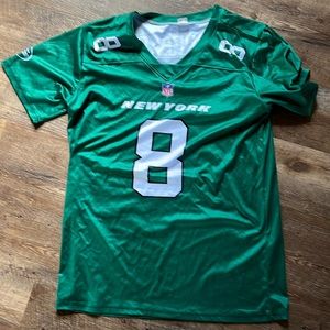 Aaron Rodger’s jets shirt